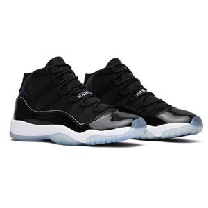 Air Jordan | Space Jam 11